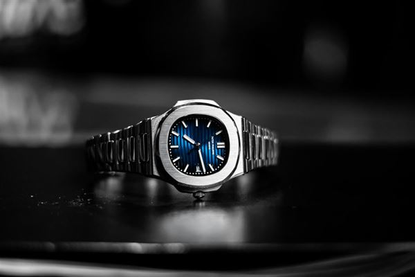 Førsteklasses eleganse med et brugt patek philippe ur